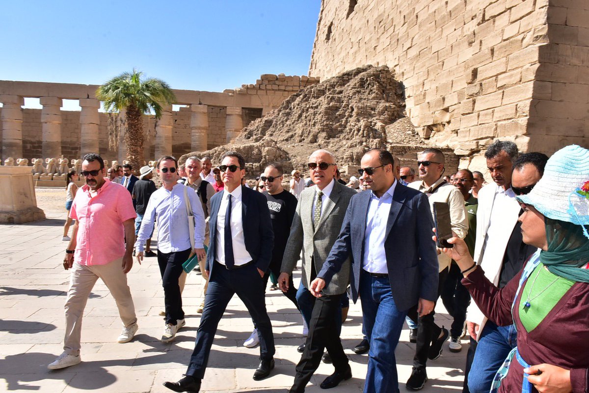 Lancement officiel d'un projet 🇫🇷🇪🇬 financé par <a href="/francediplo/">France Diplomatie 🇫🇷🇪🇺</a> et le <a href="/CNRS/">CNRS 🌍</a> pour réaménager le musée de plein air des temples de Karnak, avec le Dr. Mohamed Ismail Khaled, Secrétaire général du Conseil suprême des antiquités <a href="/TourismandAntiq/">Ministry of Tourism and Antiquities</a> et le Gouverneur de Louxor.