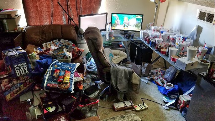 Millionaire who lives in such squalid filth that he has a cockroach infestation talks about how people undergoing a genocide are 'inferior'