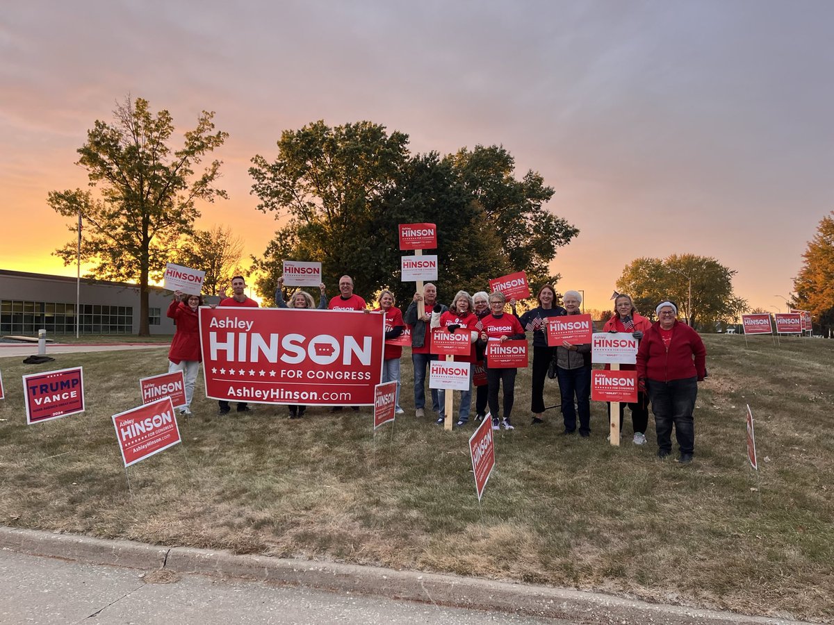 Team Hinson tweet media