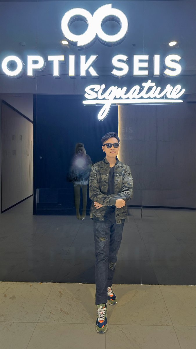 ambakawa's tweet photo. New Rayban Sunglasses From Optik Seis
photo from instagram Ambasaputra https://t.co/LugV8aGSX6 

#rayban #ambasaputra #ambakawafanisaputra #ambakawafanisaputra #ambakawa #ambakawasaputra #optikseis https://t.co/1SlY2A2XJo