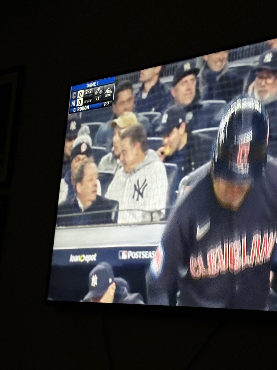 Is that Rick Pitino at the Yankees game???