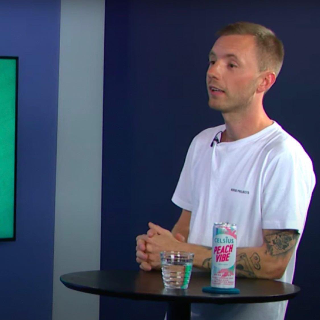 NÝR ÞÁTTUR!

Við felagarnir fórum ítarlega yfir 2. umferð í Bónus deild karla í bland við marga skemmtilega liði. Í þetta skiptið kom Bónusspjalls veteran hann <a href="/hrafnkellfreyr/">Hrafnkell Freyr Àgústsson</a> sem gestur.