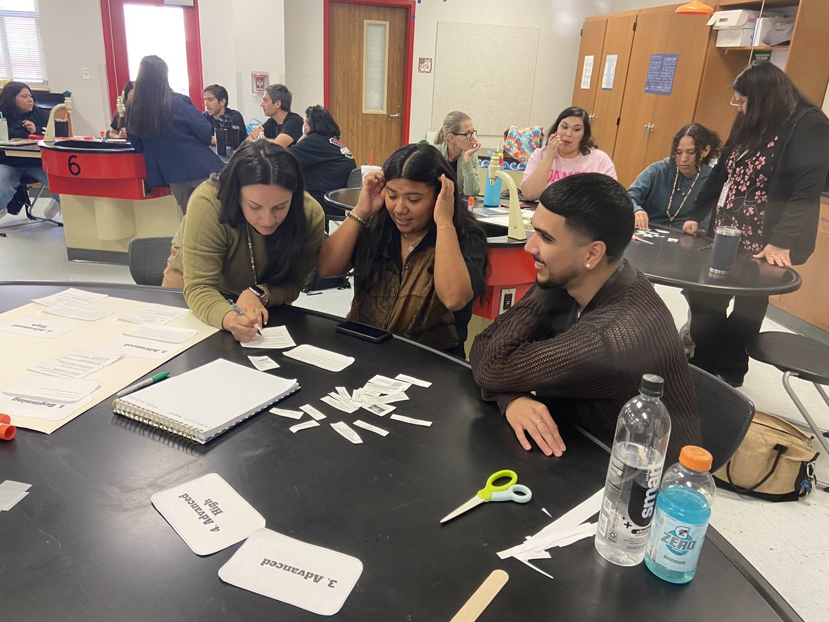 Lots of learning happening on Day 1 at #DVU. Our teachers participated in two 3-hour sessions designed to build capacity in their practices and pedagogy. #DVProud We also me our new Superintendent Matthew Gutierrez who inspired us with his heartfelt story and belief in education.