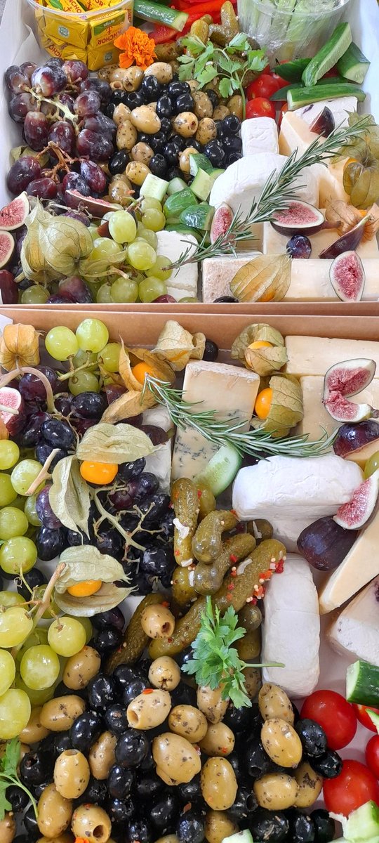 For catering enquiries email thefatcarrot@live.co.uk with date, venue and guest number.