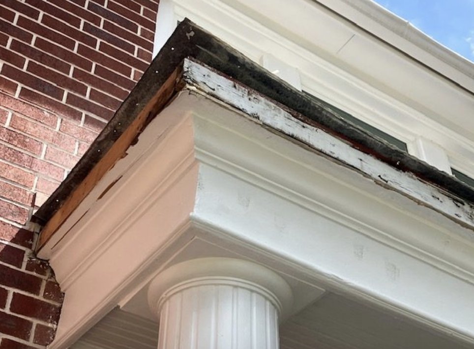 ExcAmerPaint's tweet image. ✨  From damaged to dazzling!  ✨  Our blog post reveals the magic of wood repair.   #woodrestoration #repairmagic #beforeandafter

bit.ly/483LoY5