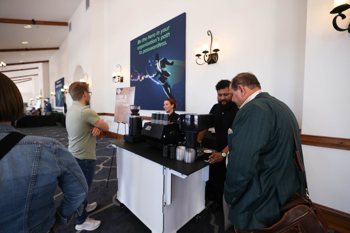 Authenticate tweet media