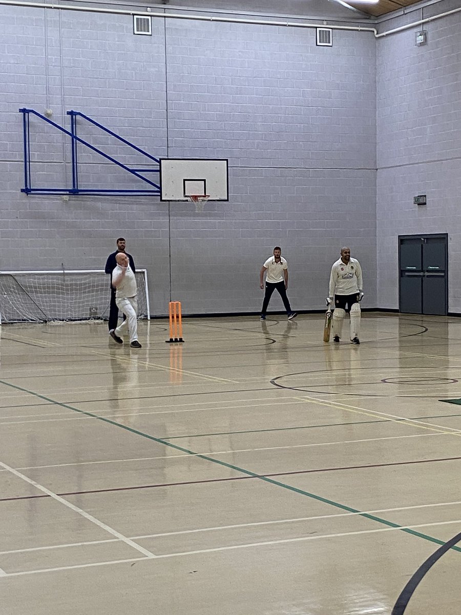 DFCALtd's tweet photo. Week 3 action of our #DFCA Monday Night Adult Indoor Cricket League!
Game 3: @GoldenHillCC vs #RedlandChurch
#IndoorCricket #Fun #outsideofwork #social #team https://t.co/WIyTLlopi0