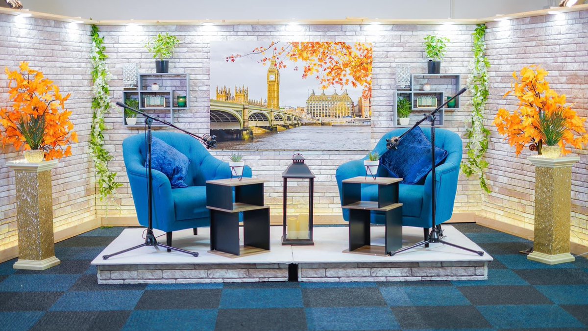 Welcome to our cozy podcast set at Starlight Studios, Birmingham! Whether you’re starting a new podcast or recording social media content, our fully equipped studio offers everything you need.

#journorequest #interview #Journalist