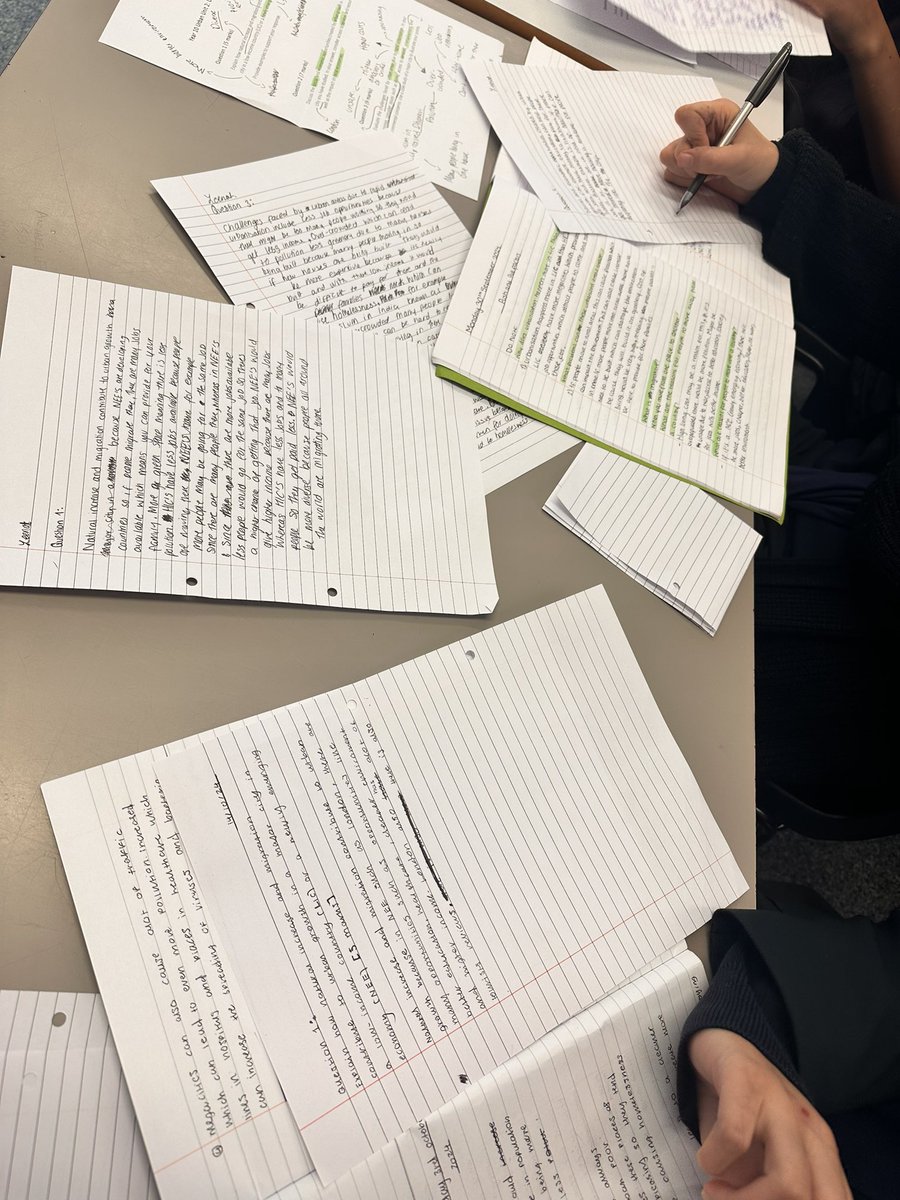 Poonam Dave tweet media