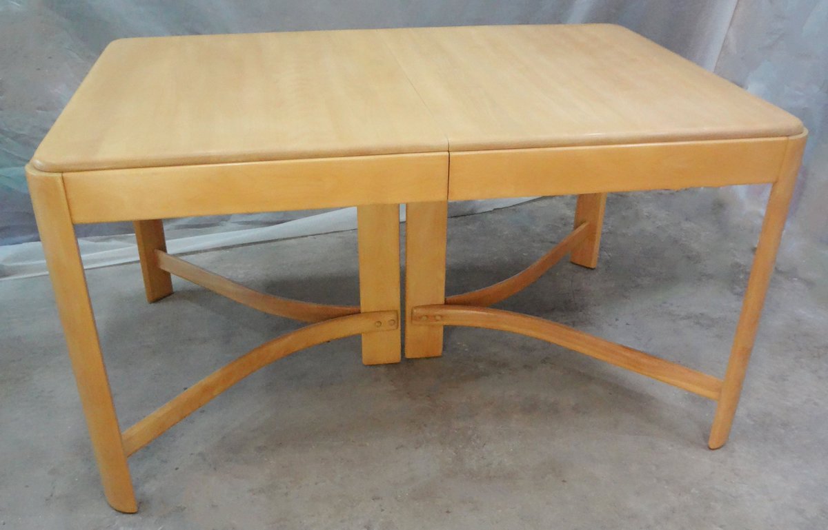 ArtToLife1's tweet image. Heywood Wakefield dining table and chairs refinish. 
#heywoodwakefield #diningtables #furniturerefinishing #losangeles