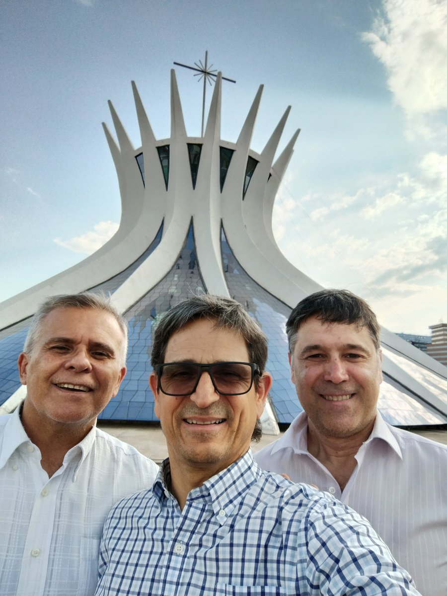 <a href="/Bartolim/">Mauricio Bártoli</a> <a href="/alerollan/">Alejandro Rollán</a> <a href="/Barbechando/">BARBECHANDO 🇦🇷</a> <a href="/clarinrural/">Clarin Rural</a> <a href="/todonoticias/">TN - Todo Noticias</a> Un gustazo en compartir viaje con dos grandes colegas y además buena gente <a href="/bartolim/">Mauricio Bártoli</a> <a href="/alerollan/">Alejandro Rollán</a>