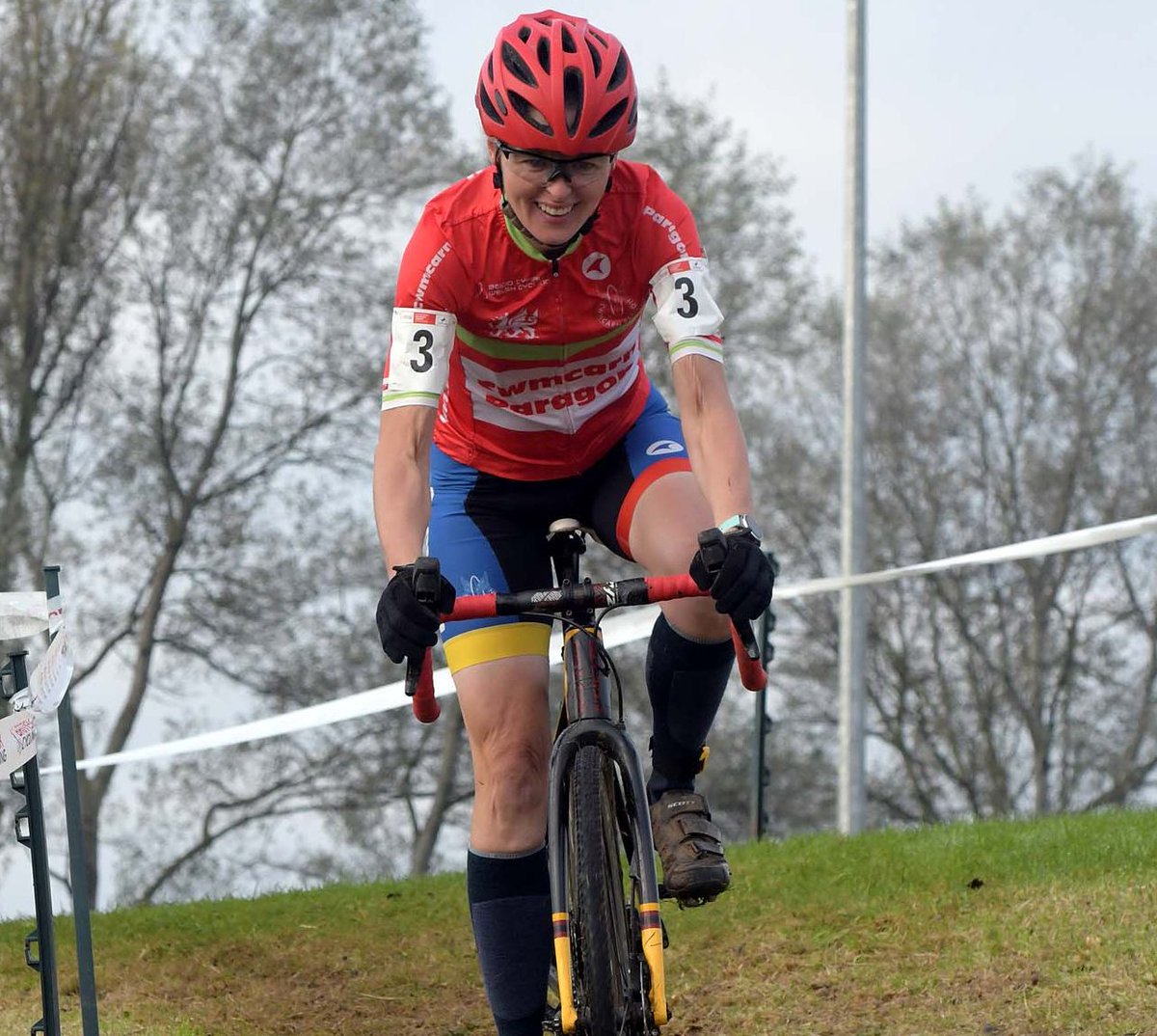 British Cycle Sport (@velouk) on Twitter photo CX Result: Aelwen Davies, Rowena Duffield, Lewys Hobbs, Grant Johnson & Daniel Davies some of the winners at round 3 of the Welsh Cyclocross League at Caerphilly Mountain
velouk.net/2024/10/14/cx-…
#Brother4Results | Presented by <a href="/SANTINI_SMS/">Santini Cycling</a> Contact Jon: 0789 6810 839 CX Result: Aelwen Davies, Rowena Duffield, Lewys Hobbs, Grant Johnson & Daniel Davies some of the winners at round 3 of the Welsh Cyclocross League at Caerphilly Mountain
velouk.net/2024/10/14/cx-…
#Brother4Results | Presented by <a href="/SANTINI_SMS/">Santini Cycling</a> Contact Jon: 0789 6810 839