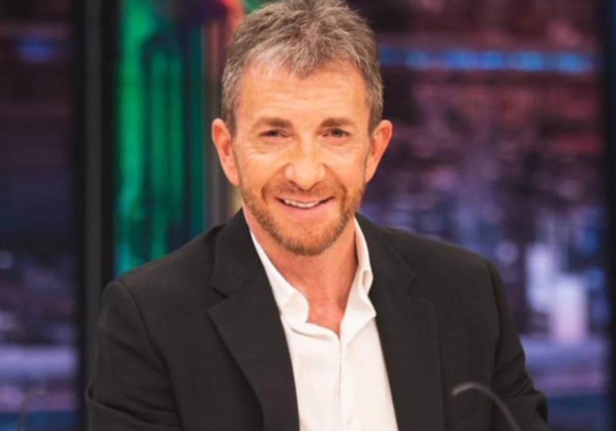 AlejandroMrts's tweet photo. VOTA ¿Que estás viendo ahora? ¿La Revuelta de Broncano? O El Hormiguero de Pablo Motos?

🔁  LaRevuelta

♥️ El Hormiguero

#MalúEH #ElHormiguero #LaRevueltaTVE #Selena #Broncano https://t.co/vKjPTTyfUO