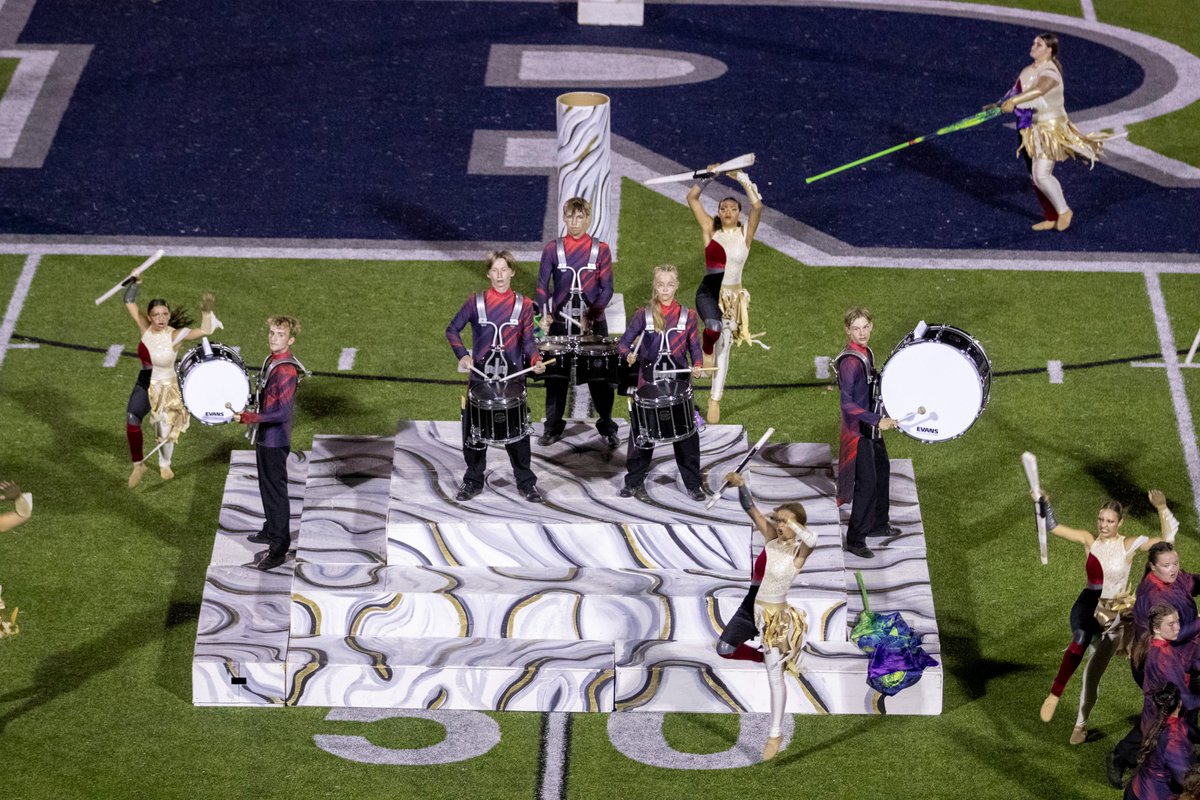 EVSC1's tweet photo. Our marching bands are on fire! 🔥

🏆 Congratulations to Bosse, Harrison, Reitz, and North for advancing to ISSMA Semi-State! Your hard work is paying off!
And a special shout-out to Central as they gear up for the ISSMA Scholastic State finals this weekend.

Good luck! https://t.co/RYuC5iE0eq