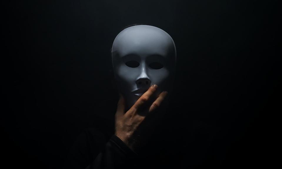 ForbesInvestor's tweet photo. The mystery of who created BitcoinBTC deepened when an HBO documentary tagged 39-year-old software developer Peter Todd as Satoshi Nakamoto. However, he immediately denied being Satosh.
https://t.co/PDPmRkmxDh https://t.co/KD7OckYBfd