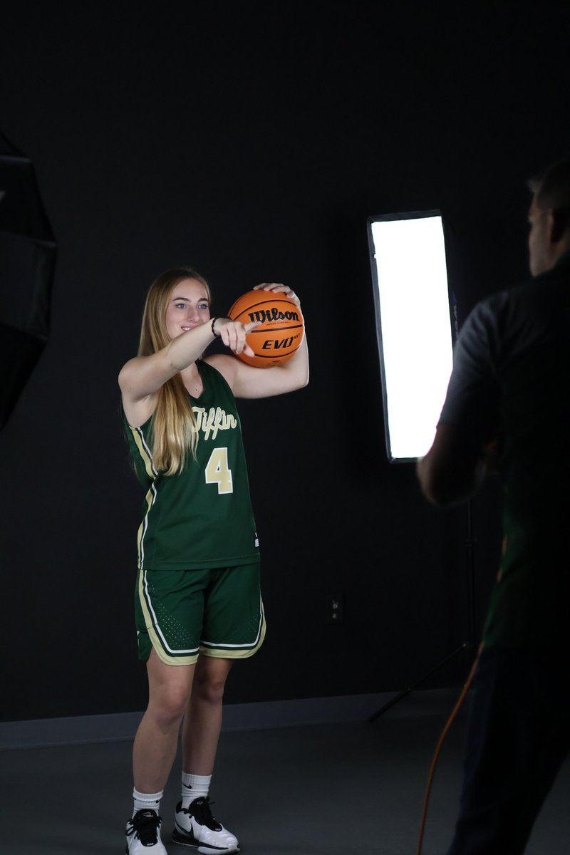 MEDIA DAY SNEAK PEEK‼️👀

#BTS #TUWBB
