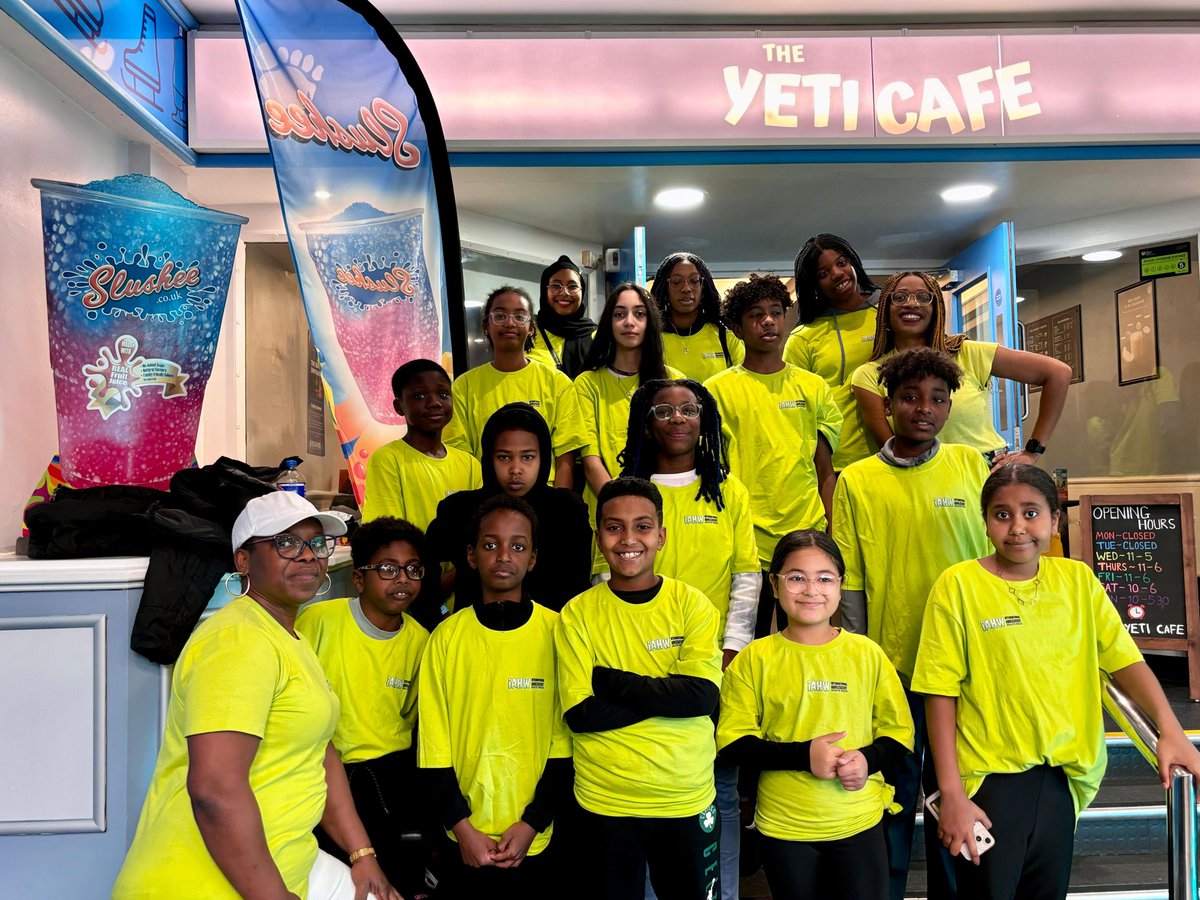 IAHW_IAAH's tweet image. HomeplusNI is a charity in Northern Ireland that mainly looks after immigrant families. Today they organised activities (bowling, ice skating) for adolescents to celebrate #IAHW2024 #buildingresilience #fromsurvivingtothriving