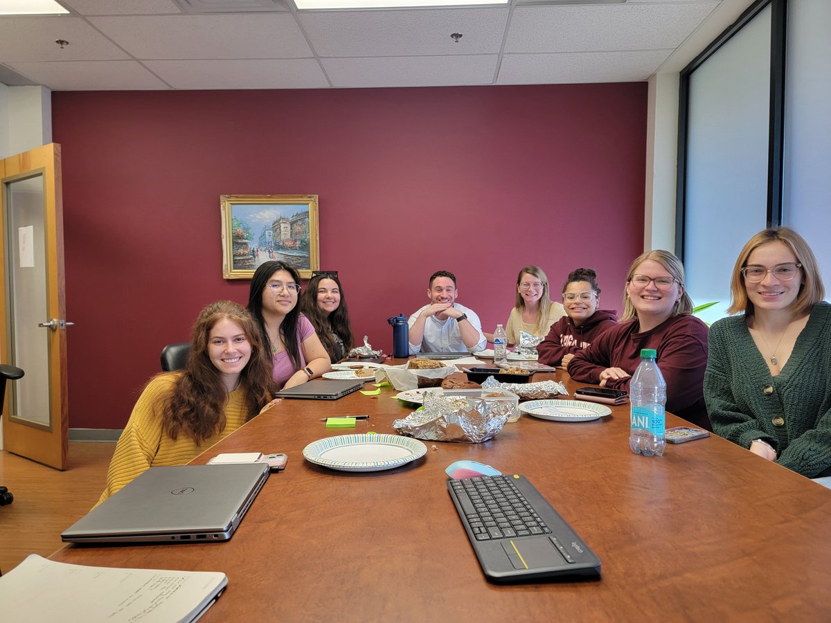 Want to join this lab of amazing folks?  I am recruiting grad students for Fall '25 for our Clinical Science PhD program who have interests in ADHD, substance use, and school-based interventions. Learn about our work here: sites.google.com/view/teen-lab?…