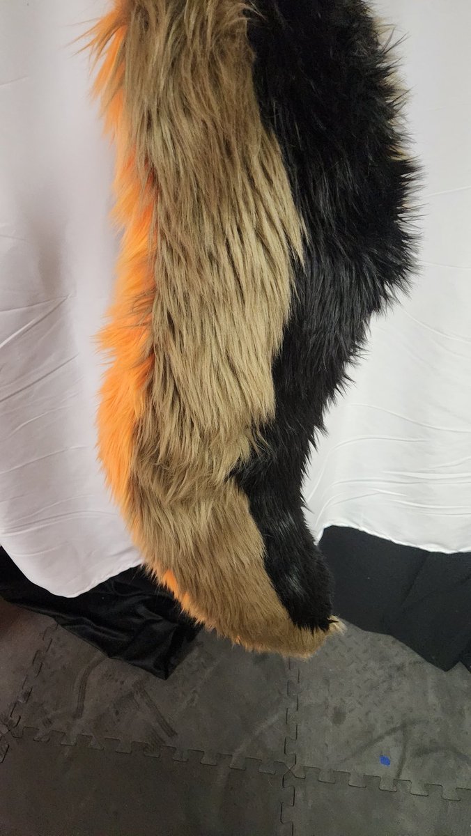 Hey Im Nikko, Im a small time fursuit maker for fun! I been making small parts and bodysuits for the last few years now. I plan on posting more wips, fursuit parts, photography and more on this app! 
#fursuit #fursuitmaker #fursuitmaking
Suit head made by @ yamabob._.creations