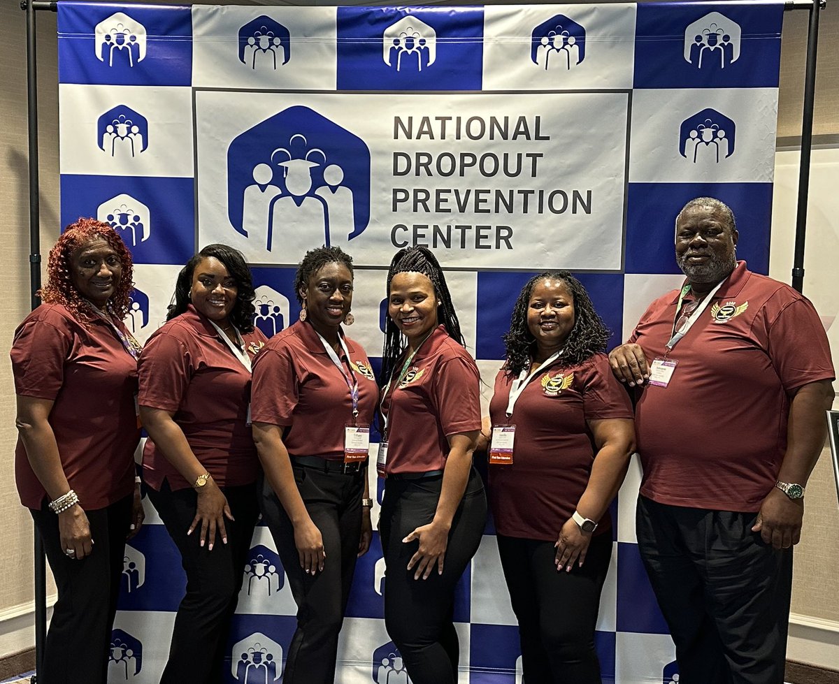 VIPAcademy_BCSD's tweet photo. The Academy is in New Orleans, enhancing their expertise in supporting non-traditional scholars and equipping them for post-secondary opportunities. https://t.co/6XLdxTf2Jj
