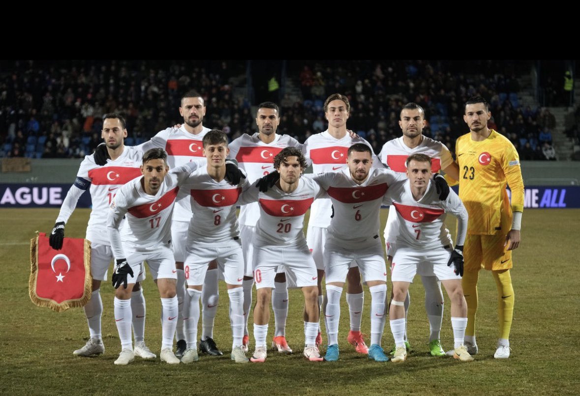 ECBalcioglu's tweet photo. #BizimÇocuklar🇹🇷🇹🇷🇹🇷🇹🇷 harikaydınız https://t.co/G8d8Tzcr25