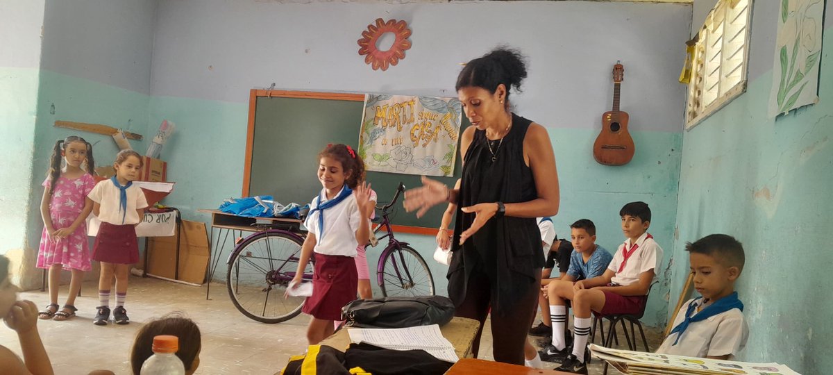 YMarquezSanchez's tweet photo. En esta Jornada de la Cultura Cubana y Aniversario de la Brigada José Martí nuestros Instructores de arte desarrollan talleres y actividades desde los diferentes centros Educacionales.
#20AñosBJM
#EducaciónFreyre
#CulturaRafaelFreyre
#Holguin
#Cuba https://t.co/irsxpCfHv1