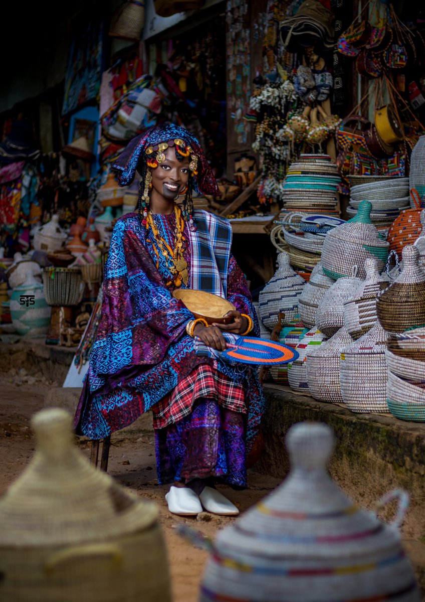 steven_j180's tweet photo. Immerse yourself in the warmth of the smiling cost of Africa by exploring the Wolof people's diverse traditions. 

Miss Mam Jarra is a glory of the Wolof culture, an African beauty and a Queen in her homeland - The Gambia.
#stspictures https://t.co/t1sSfs0JJ0