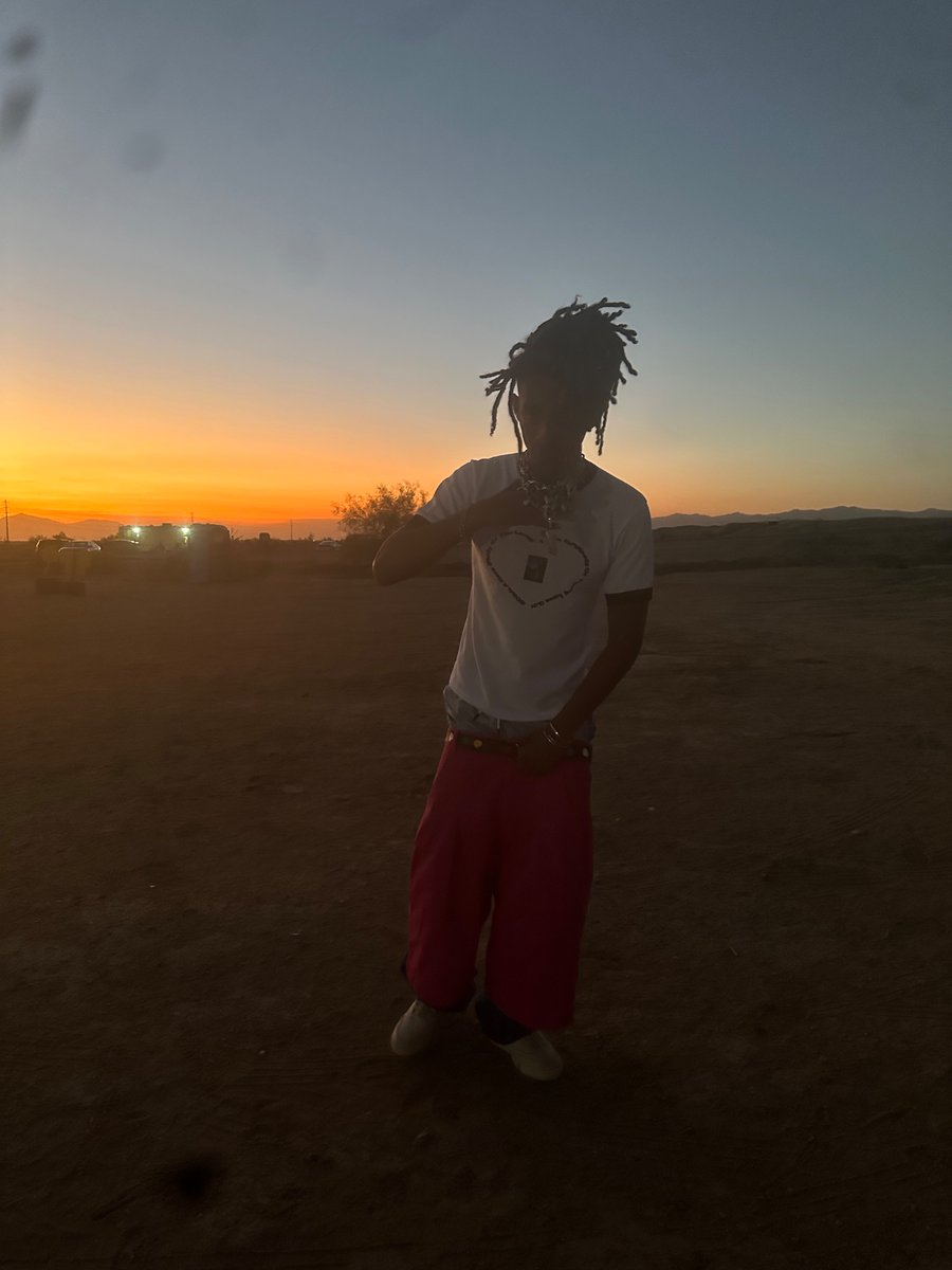 jaden's tweet image. 2024: A Case Study Merch Available Friday For 24 hours On Jadensmith.com