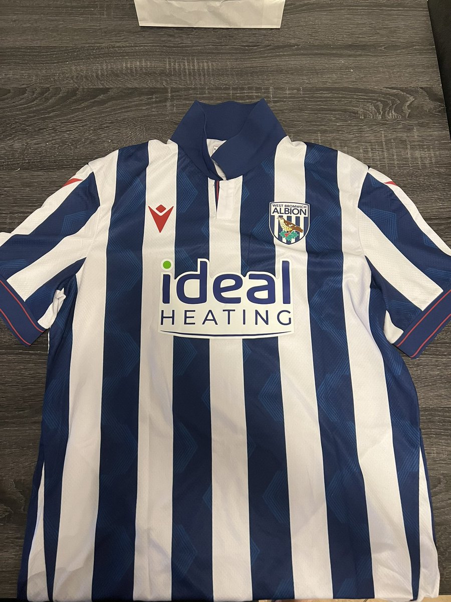 WadePlem's tweet photo. I have found my new Soccer Team.. 

Thanks to @Tgarratt10 

I’m a Baggie 🔥 https://t.co/z3HshB1lC1