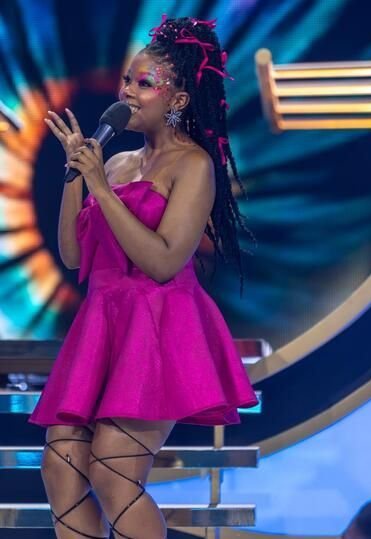 OZ_M2004's tweet photo. When she graced our screens and won many beautiful hearts immediately , this dress and Liema will forever be famous. 🌸💕

LIEMAXBarOne
#BarOneTheNextOne
#LiemaPantsi https://t.co/iLOCBj52ze