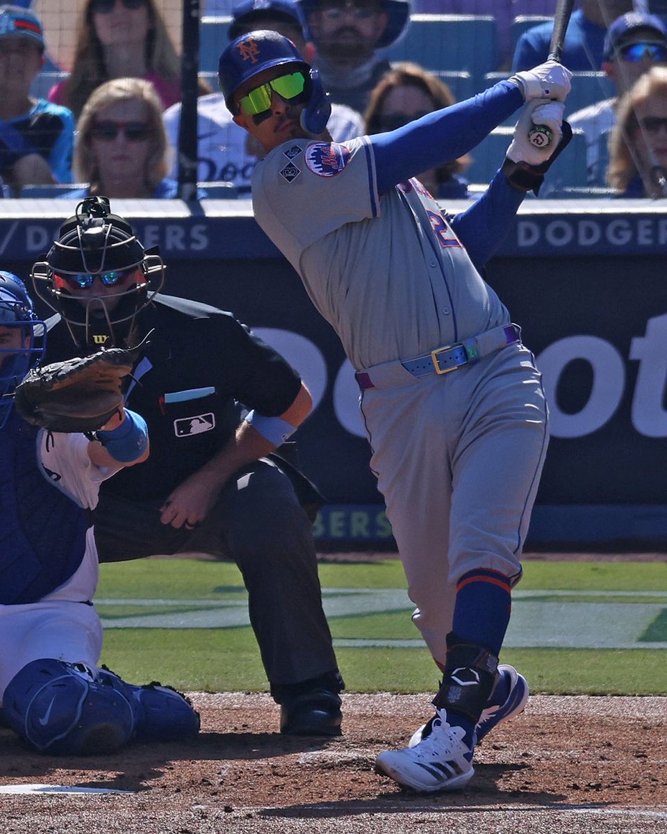SNY_Mets's tweet photo. The Mets are the 13th team in history with multiple grand slams in a single postseason

(h/t @SlangsOnSports) https://t.co/zTyAnPlRrJ