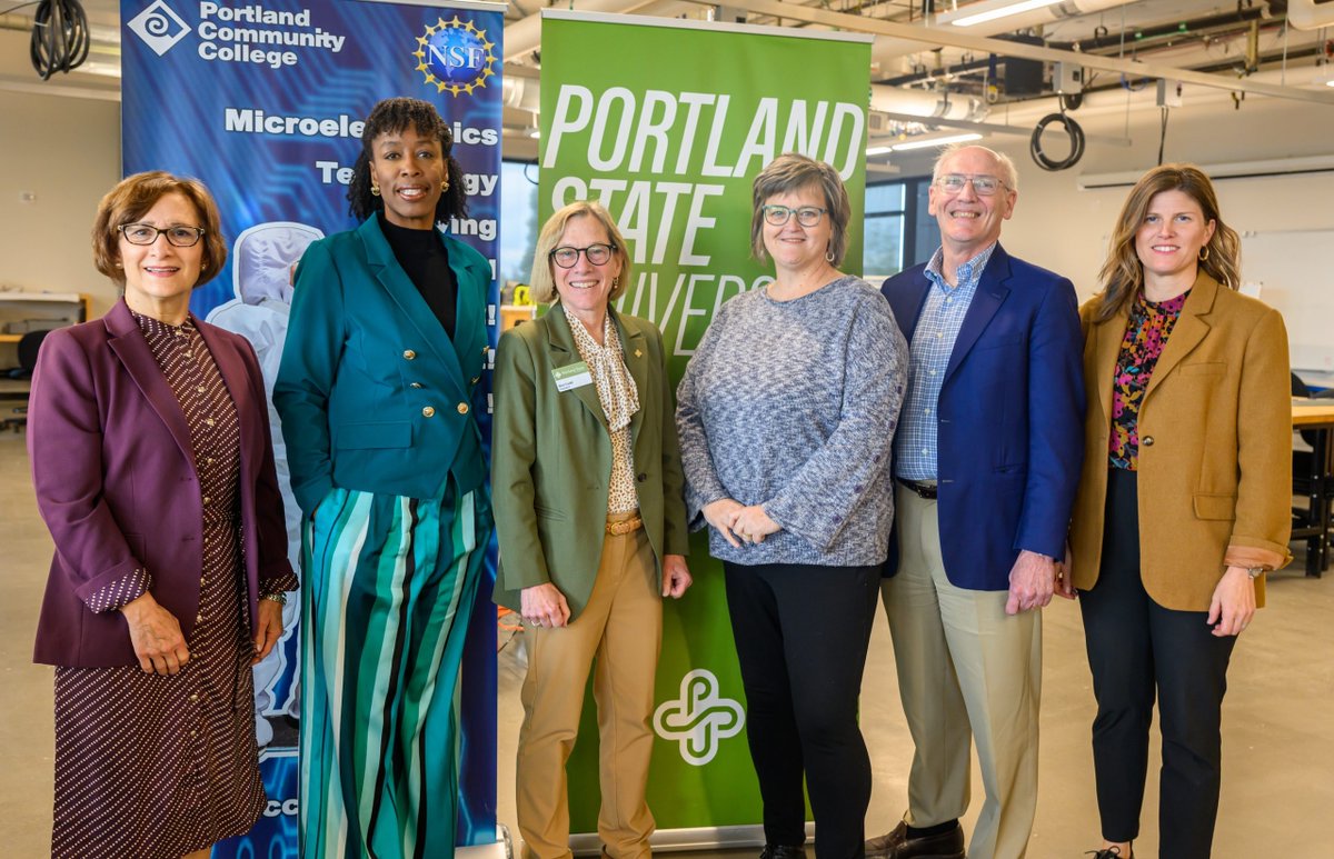 Portland Community College (@portlandcc) on Twitter photo π Big news for Oregon's tech future! π <a href="/Portland_State/">Portland State University</a> & PCC just launched the MICRO-TEC initiative to power up the semiconductor industry π»π¬. With state & federal support, we're creating seamless STEM pathways from PCC to PSU, leading to high-wage, high-demand careers. ππ οΈ π Big news for Oregon's tech future! π <a href="/Portland_State/">Portland State University</a> & PCC just launched the MICRO-TEC initiative to power up the semiconductor industry π»π¬. With state & federal support, we're creating seamless STEM pathways from PCC to PSU, leading to high-wage, high-demand careers. ππ οΈ