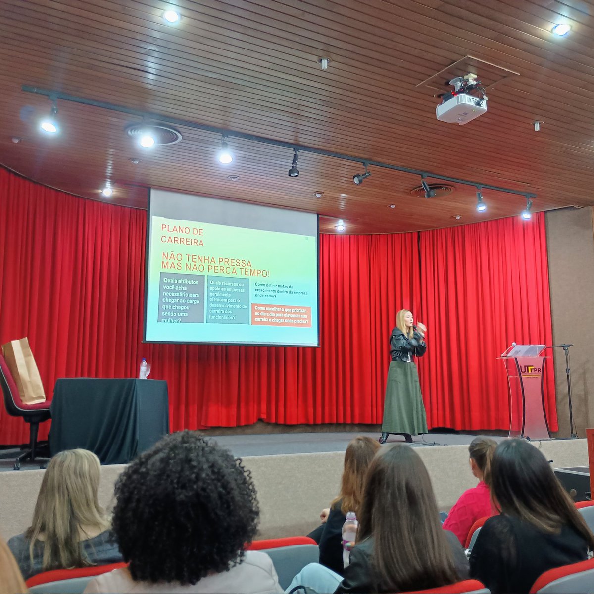 Adolfo Neto (@adolfont) on Twitter photo Ada Lovelace Day at UTFPR Curitiba 
Organized by <a href="/Emilias_UTFPR/">Emílias - Armação em Bits</a> Ada Lovelace Day at UTFPR Curitiba 
Organized by <a href="/Emilias_UTFPR/">Emílias - Armação em Bits</a>