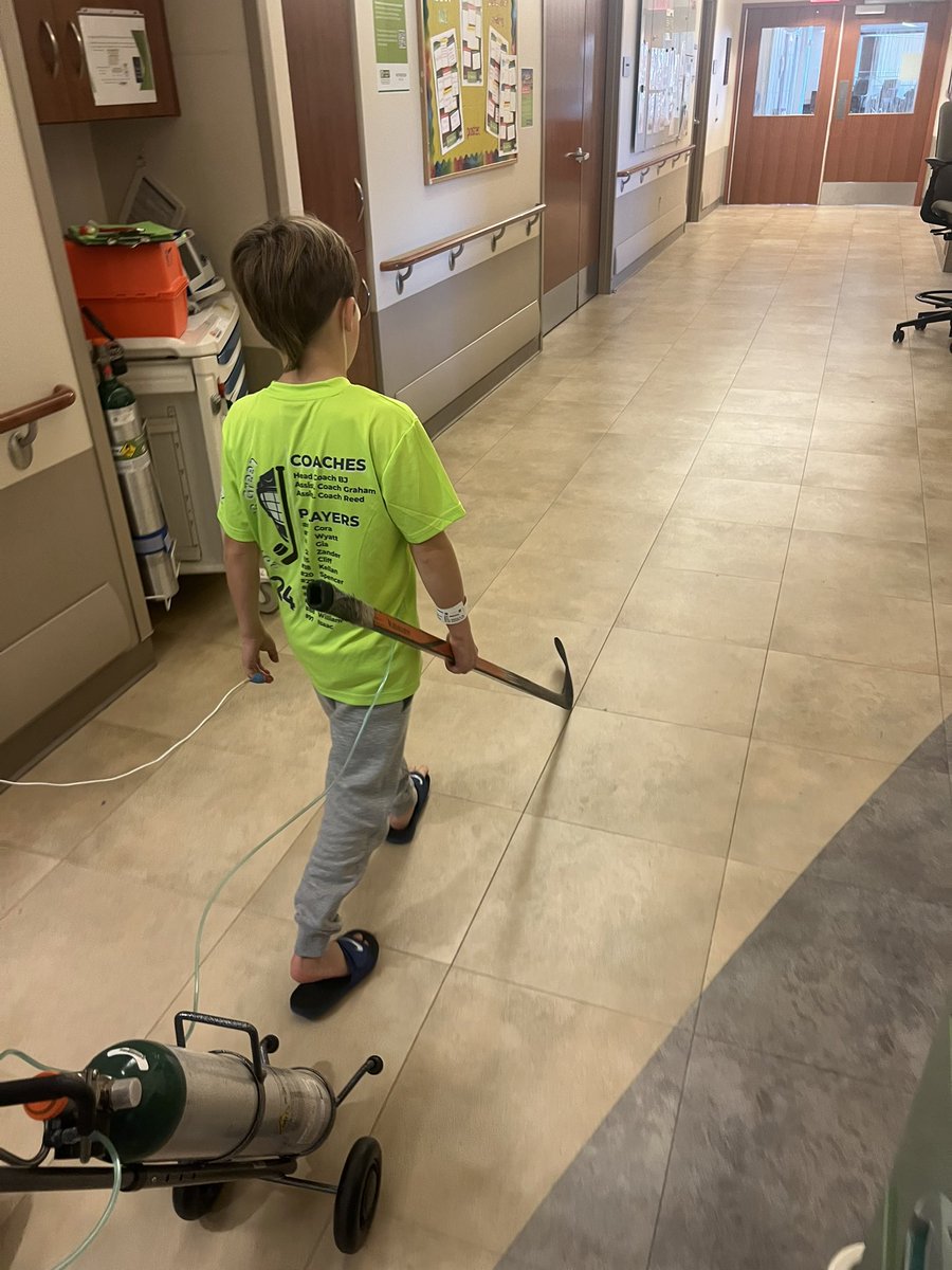 Aiden, Thomas, Antoine, and Alexis went to go visit Zander in the PICU today. Zander is on the PSM Force 10U green team.The boys gave him a signed puck and stick. Zander is now using the stick when he walks in the hallways!