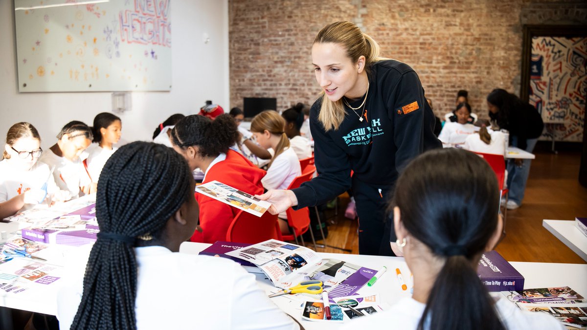 jrnba's tweet photo. Did you know 67% of women believe they carried sports-learned skills into adulthood?
Join the #JrWNBA community to access our resources and help girls gain confidence, sharpen their skills & face challenges on and off the court.
π: https://t.co/4JTQBKX4Ga
#JrNBAJrWNBAWeek https://t.co/k4GENKY5sE