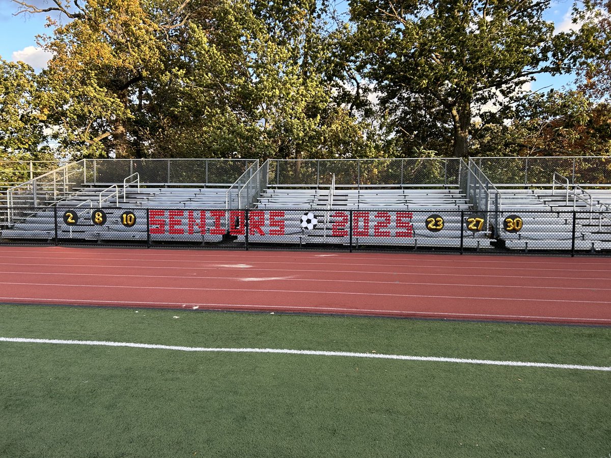 Senior Night 2024! 6:30 tonight v. Boonton. Thank u Amanda, Aubrey, Bhumi, Gabby &amp; Marisa. Looking to end this year on a run!