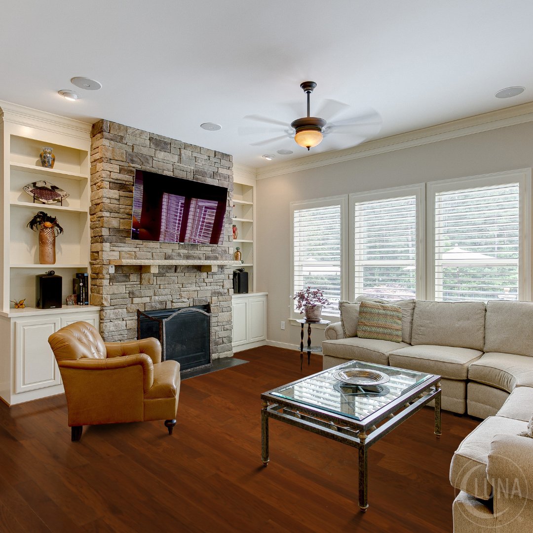 Did you know that Luna® offers a 30-day LOVE Your Floors Promise®? Click the link below for details. 💚

bit.ly/3U8UPzz

#LunaFlooring #newfloors #newflooring