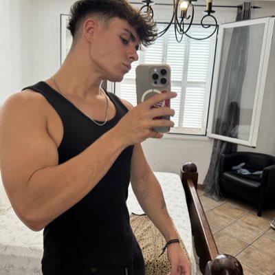 Danii_Solerr's tweet photo. #NuevaFotoDePerfil https://t.co/IPMMwnRYUO