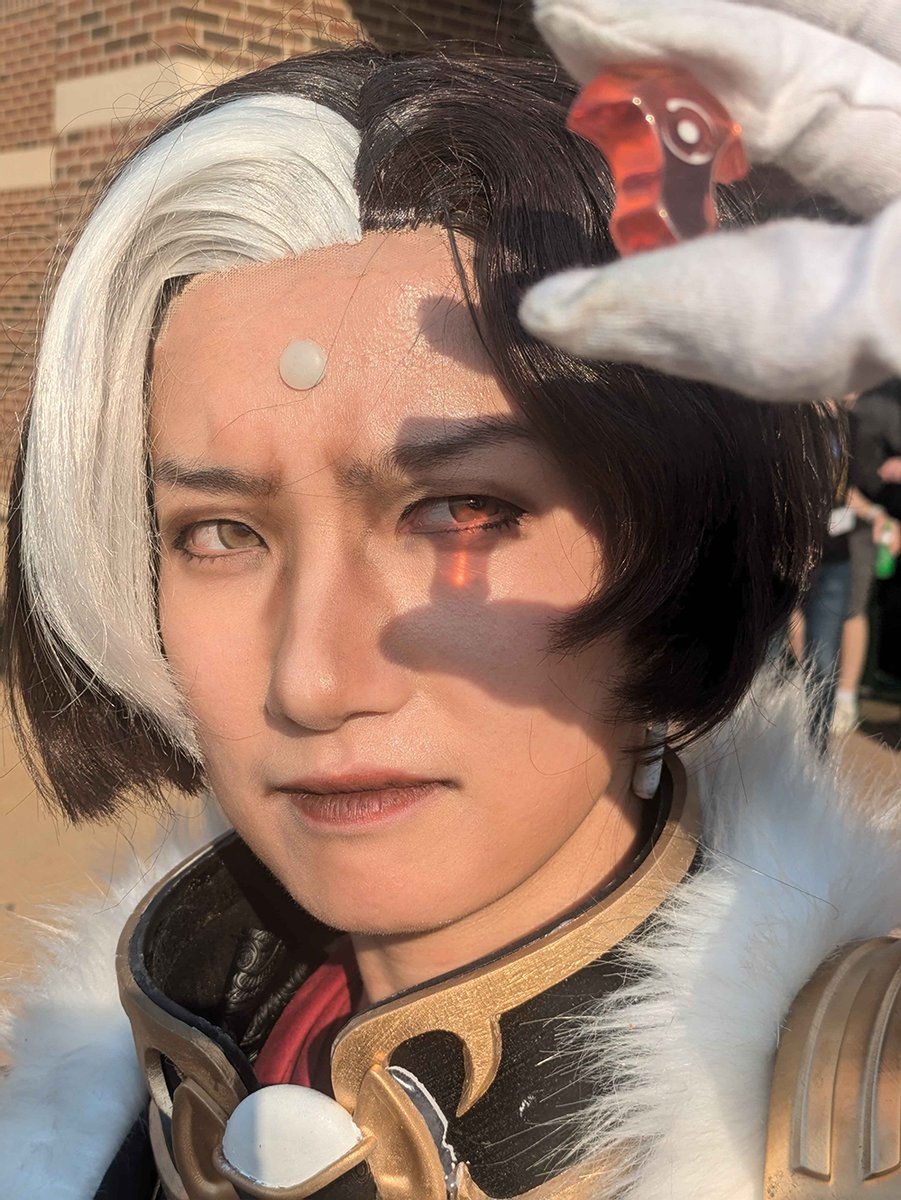 Lain@books open tweet media