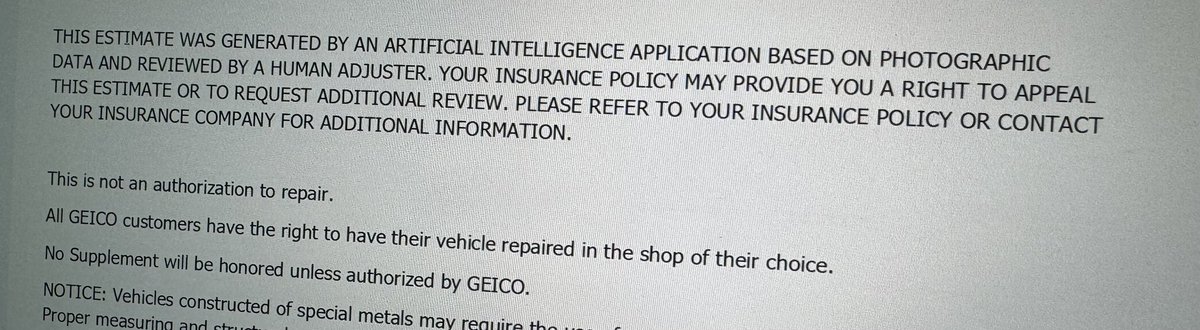 zh1nu's tweet photo. so apparently GEICO is now using AI to determine how much your car is damaged based on photos

they said the bumpers and front/rear headlights need to be replaced even though neither were damaged

thanks AI, very cool https://t.co/8spfNd4j3f