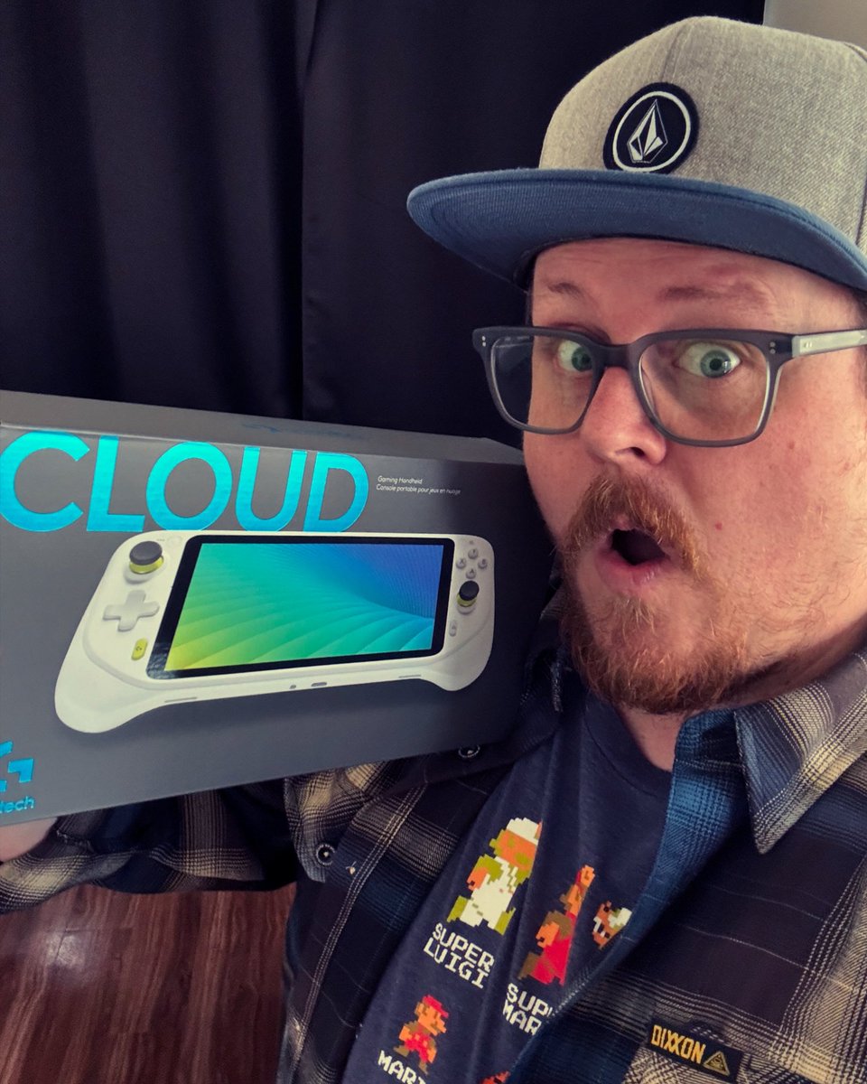 Big big thank you to <a href="/ctrlaltquin/">CtrlAltQuin 🔜</a> and <a href="/LogitechG/">Logitech G</a> for the new Logitech G Cloud! I can’t wait to test out some cloud gaming on this neat handheld device. Do you game on a handheld or mobile device? If so let me know in the comments!