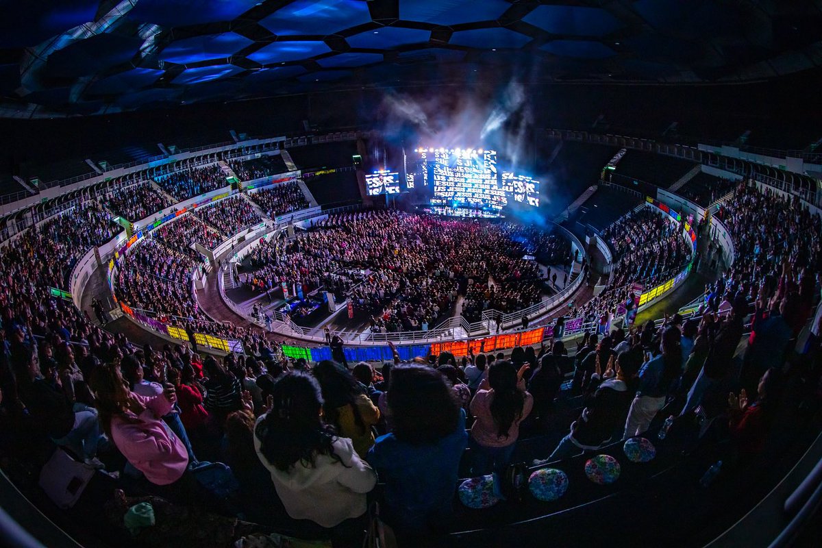 A historic moment for women in ministry - Incredible gathering of over 7,000 women from across Latin America at the first regional gathering-  Mujeres Unidas 2024! This is just the beginning! Thank you to our Global Chair, <a href="/ChristineCaine/">Christine Caine</a> ❤️‍🔥🙌🏼

empowered21.com/about/e21-wome…