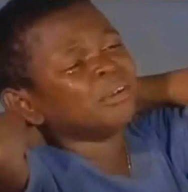 tahyvr_'s tweet photo. mumu me was happy the day he died because of holiday https://t.co/ttzFBTVqq1