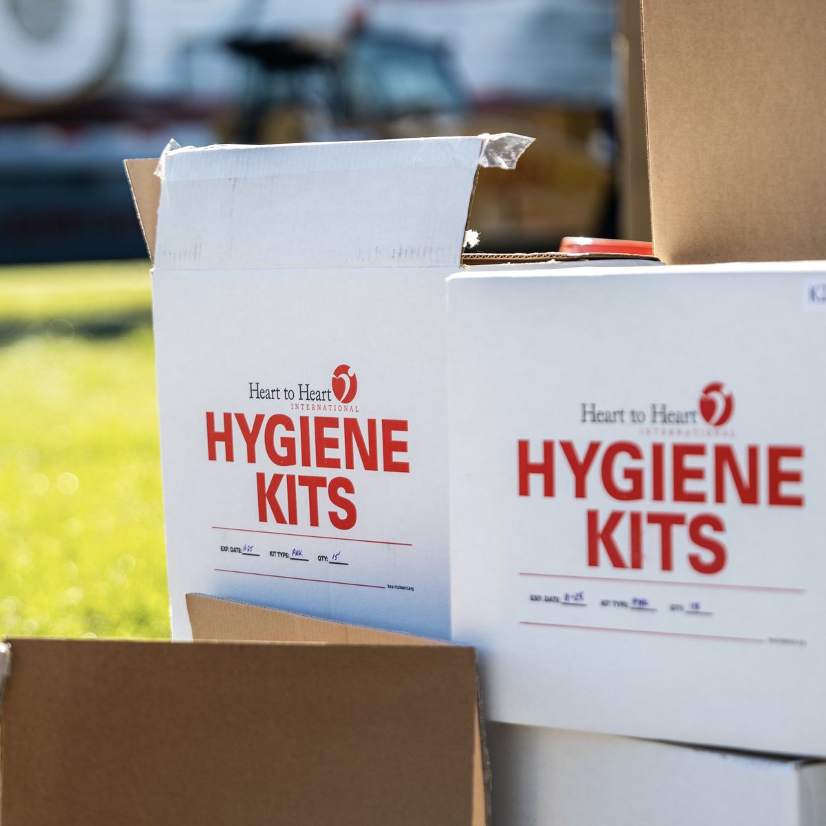 For those who lost power to their homes and businesses in #HurricaneMilton, that’s five days without electricity. When a disaster like Milton knocks out power and water, food and water are huge needs in communities. Convoy of Hope is on the ground to help: h.ope.is/3Yp0c08