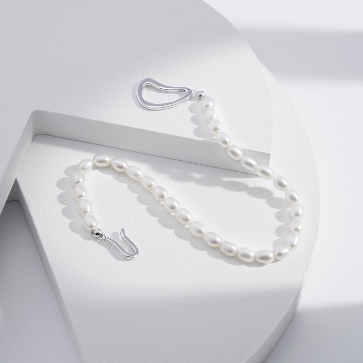 Kore_Studios's tweet photo. Beautiful jewelry collection photography for Mai Vu bespoke jewelry in Sydney. 

#productphotographer #jewelry #fantasy https://t.co/9ETWxvZueZ
