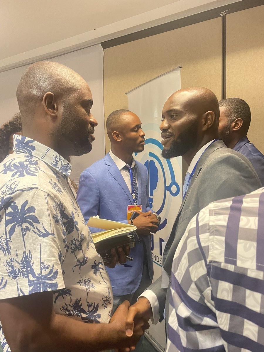 It was a great pleasure to engage with professionals, experts from various industries, and it also counted with the presence of Entrepreneurs , students getting ready to enter the job market, and the amazing panelists. 

Workshop “Career “ ; Luanda/Angola.