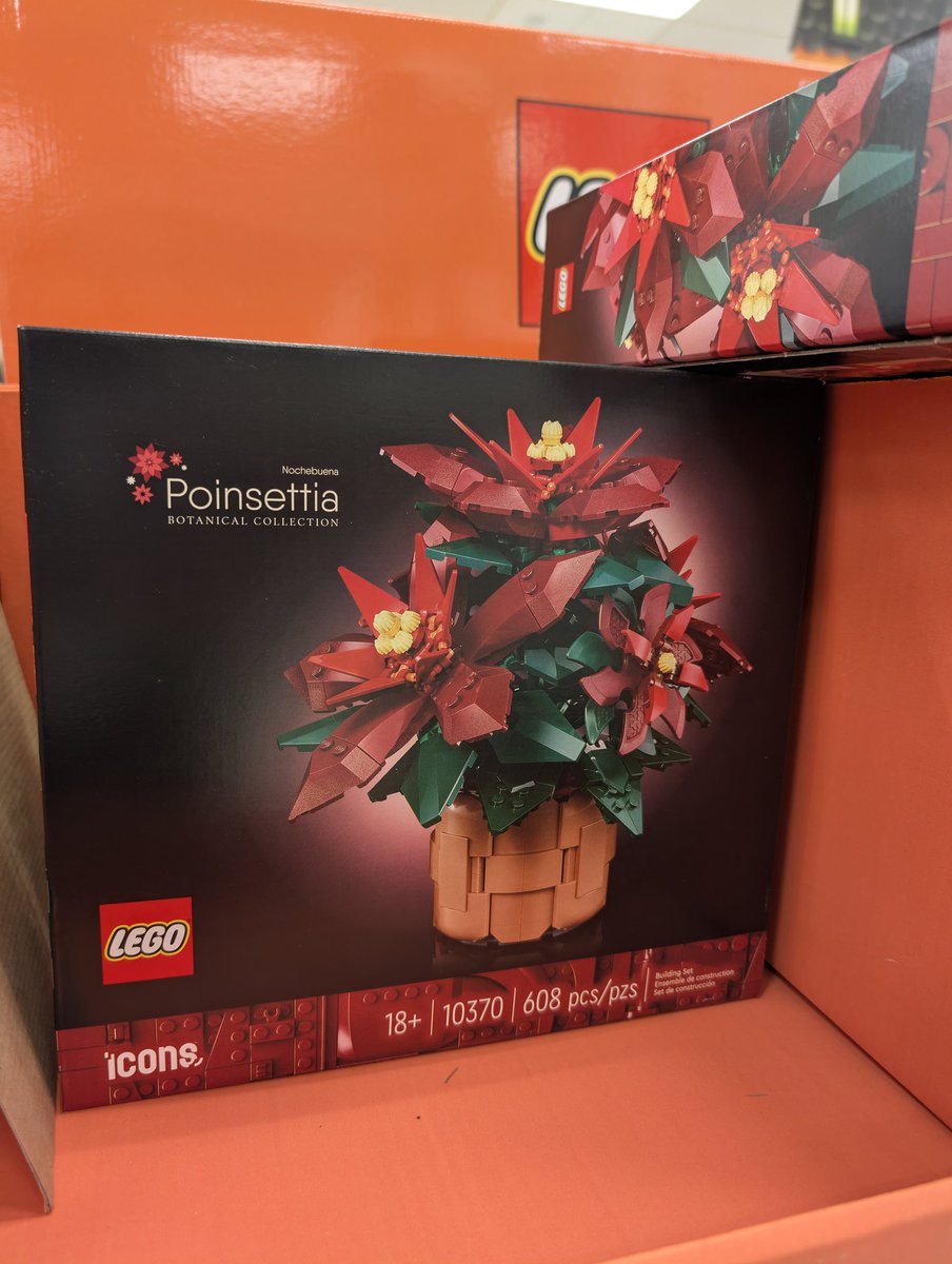 osgoodie's tweet photo. The Lego company is really trying to take my money cuz these are so cute. https://t.co/A1C6gxqRpN