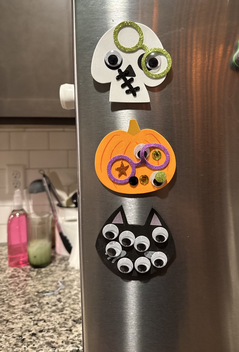 Louis is now taking orders