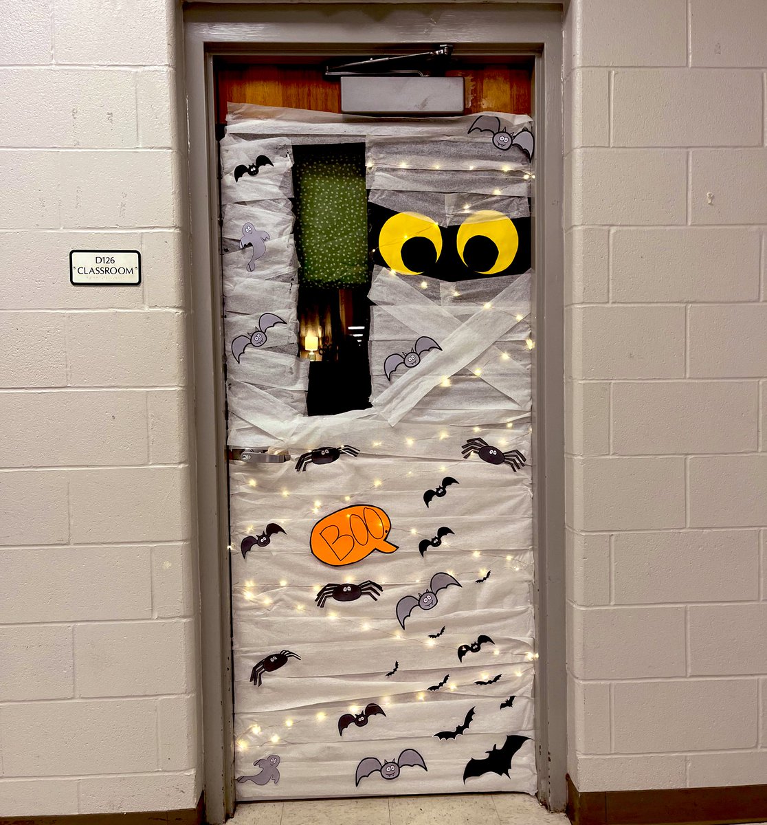 Fiona Hoffman (@reddix_ph2) on Twitter photo D126 getting into the Halloween spirit! 👻🎃💀<a href="/NISDReddix/">Nellie Reddix Center</a> D126 getting into the Halloween spirit! 👻🎃💀<a href="/NISDReddix/">Nellie Reddix Center</a>
