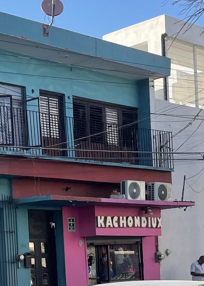Quien por aquí <a href="/KachondiuxMty/">Kachondiux Monterrey</a>